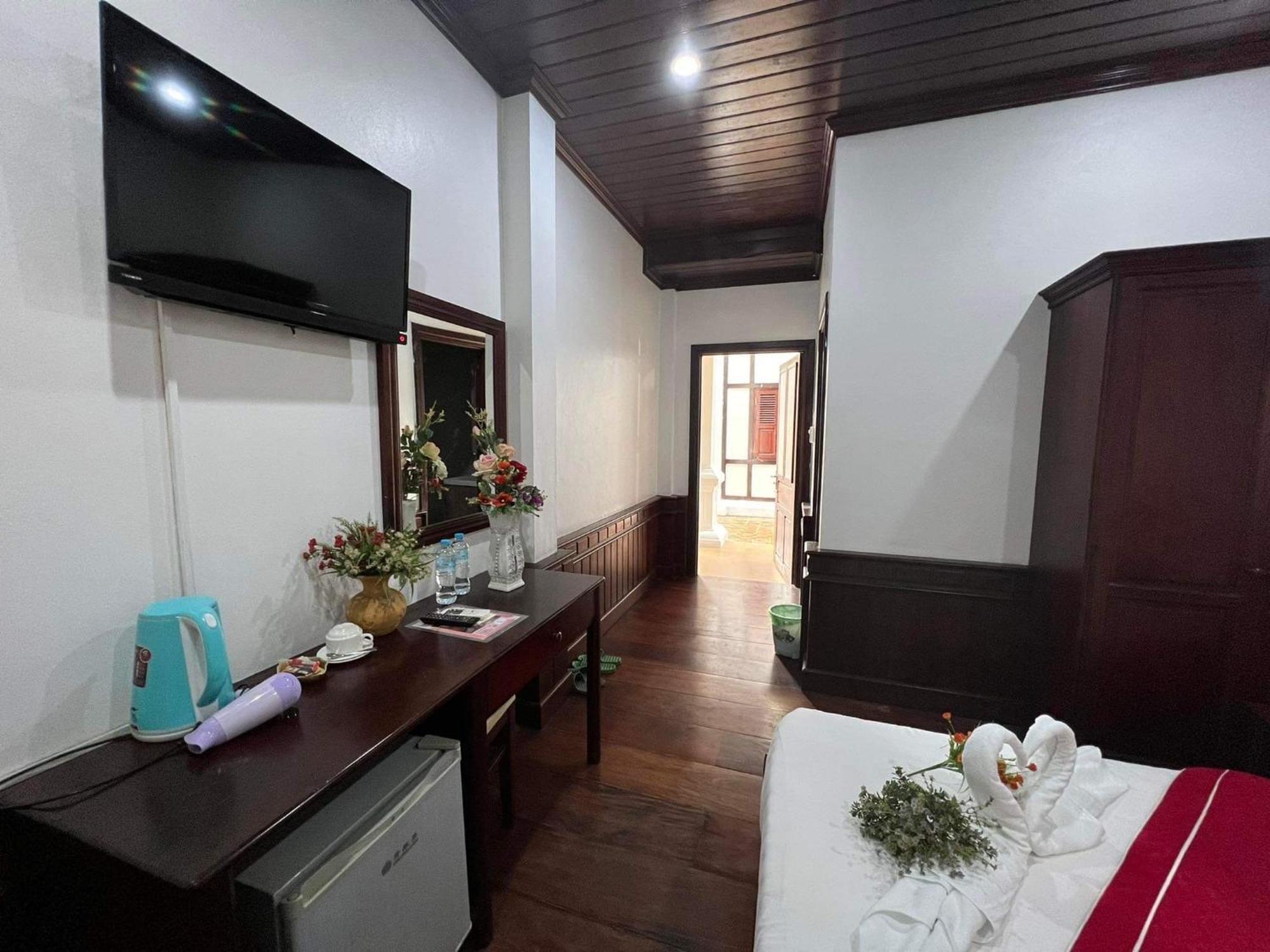 לואנג פרבאנג Villa Vieng Sa Vanh Hotel מראה חיצוני תמונה